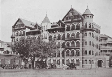 Bombay / Mumbai: Die Wohnkammern des Royal Bombay Yacht Club
