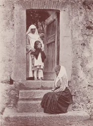 Sizilien: Am Klosterportal