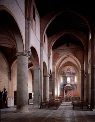 Schiff der Kathedrale St. Mary