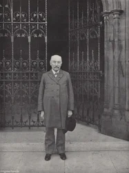 Herr William Randal Cremer