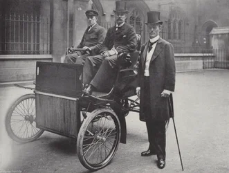 Sir J. Dickson-Poynder, Bart., und Major Seely