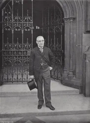 Der ehrenwerte Sir Henry H. Fowler