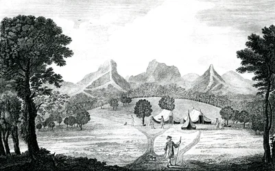 Ansicht des Kommodorzeltes auf der Insel Juan Fernandes, ca. 1745 (Gravur)