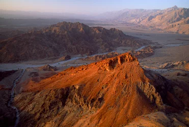 Al Jabal al Akhdar Gebiet, Nakhl bis Jabal ash Sham, Oman. Luftaufnahme. OMAN, ARABISCHE HALBINSEL.
