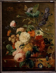 Blumenkorb mit Schmetterlingen