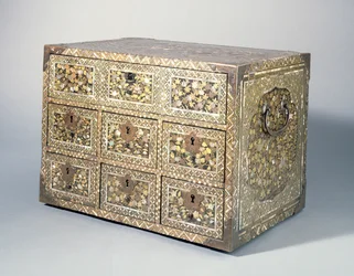 Kommode, spätes 16. Jahrhundert