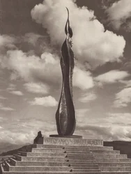 Schweiz: Kriegerdenkmal auf der Forch, nahe Zürich