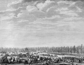 Französische Revolution: Gilbert du Motier, Marquis de la Fayette (1757-1834) ließ zweihundert Soldaten wegen Disziplinlosigkeit am 12. Januar 1790 auf den Champs Elysees in Paris entwaffnen. Gravur von Berthaut nach Prior.