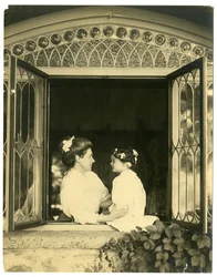 Mrs Ernest Thompson Seton und Tochter Ann