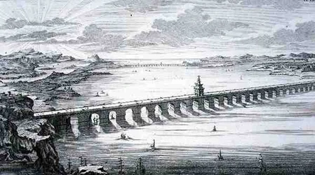 Die große chinesische Brücke, zwischen Focheu und Nantai, China, aus 