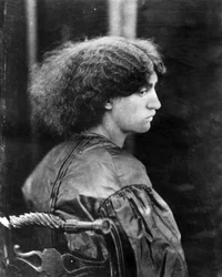 Jane Morris, in Pose gebracht von Dante Gabriel Rossetti, 1865