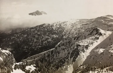 Album "Meine Weltkriegs-Erinnerungen Südwestfront (Kärnten, Italien, Südtirol) 31/03/1915-12/11/1918 - Josef Zohles Wien": Blick auf die Alpen