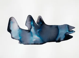 Fließende blaue Kreatur