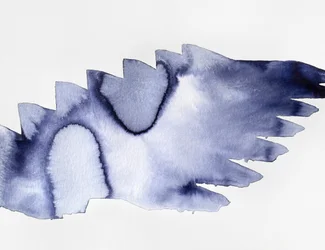 Fließendes Indigo-Aquarell