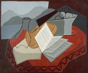 Violine vor einem offenen Fenster