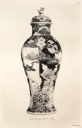 Geschichte der Keramikkunst: Eine beschreibende und philosophische Studie über die Töpferkunst aller Zeitalter und aller Nationen: Japan: Chrysanthemen-Päonien-Familie. - Deckelgefäß, „Potiche“, mit dem Fo-Hund und einem aus dem Wasser springenden Karpfen