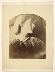 Julia Jackson - Profil