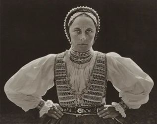 Rumänien: Ghinda, Sächsische Frau