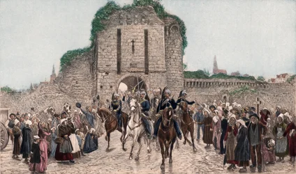 Kavallerie verlässt eine bretonische Stadt (farbige Photogravur)