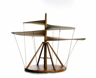 Modell der Luftschraube nach der Zeichnung von Leonardo da Vinci (Leonardo da Vinci), Flugmaschine, Vorläufer des Hubschraubers - Museum für Wissenschaft und Technik Leonardo da Vinci, Mailand