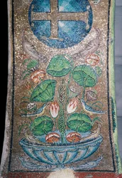 Blumen und Vögel, Mosaik in der frühchristlichen Kirche Panagia Ahiropiitos, Thessaloniki, Zentralmakedonien, Griechenland, 5. Jahrhundert