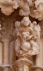 Spanien, Navarra, Ujue, Kirche Santa Maria, Architekturdetail