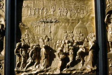 Israeliten nehmen Jericho ein, Detail der Baptisteriumstür, Florenz, Italien, 15. Jahrhundert