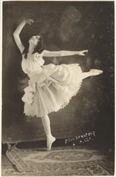 Ballerina auf Spitze