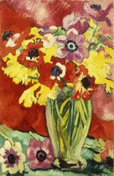 Kristallvase mit Anemonen und Narzissen