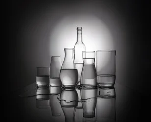 Elegante Glasreflexionen