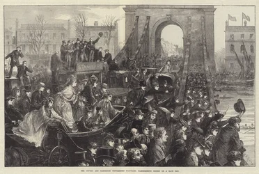 Das Bootsrennen der Universitäten Oxford und Cambridge, Hammersmith Bridge an einem Renntag