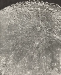 Mondfotografie Strahlung von Tycho - Zunehmende Phase, 1899