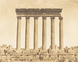 Kolonnade des Sonnentempels, in Baalbek Heliopolis, 15. September 1850