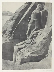 Ibsamboul, Koloss des östlichen Späos von Phrè, im Profil gesehen; Nubien, Tafel 104 aus dem Album "Ägypten, Nubien, Palästina und Syrien" (1852)