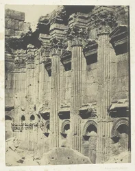 Tempel des Jupiter in Baalbeck Heliopolis, Inneres des Naos, Syrien, 1849-51, gedruckt 1852