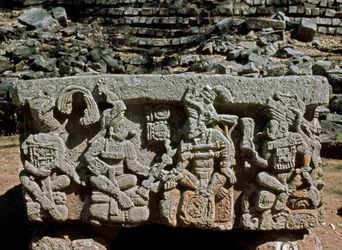 Altar Q mit Krönung des Königs der aufgehenden Sonne, 776 n. Chr.
