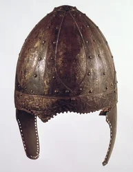 Helm, aus Vezeronce