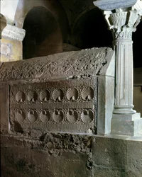 Merowingische Kunst: Kenotaph der Äbtissin Theodechilde (oder Telchide) (gestorben 662 n. Chr.)