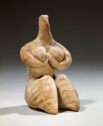 Mesopotamien: Fruchtbarkeitsstatuette im Halaf-Stil aus Terrakotta