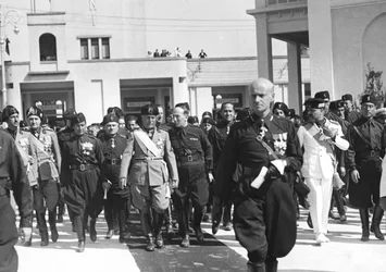 Mussolini bei der Eröffnung des fünften Levante-Festivals in Bari, 06.09.1934 (s/w Foto)