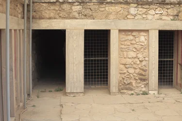 Minoische archäologische Stätte von Knossos. Westflügel neben dem 