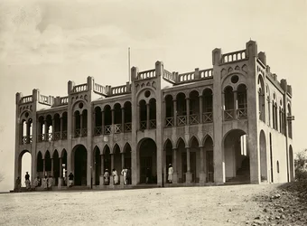 Bau eines Imperiums im faschistischen Zeitalter: Polizeistation von Agordat, 09/05/1936