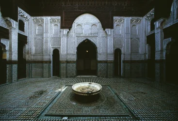 Madrasa Bou Inania, Innenhof