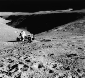 Astronaut David Scott, geb. 1932, am Hang des Hadley Delta während Apollo 15, 1971
