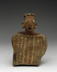Sitzende weibliche Figur