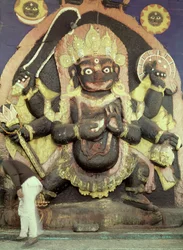 Relief von Kali auf dem Durbar-Platz
