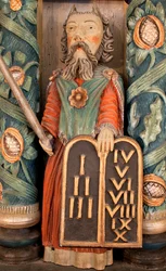 Moses, Detail des Altars (bemaltes Holz)