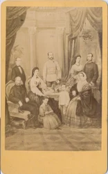 Franz Joseph I. und Elisabeth von Österreich und ihre kaiserliche Familie (Illustration)