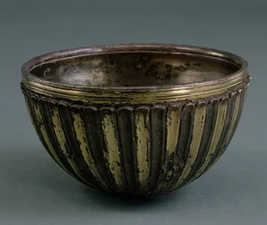 Parthische Schale, Iran, ca. 100-200 n. Chr. (versilbertes Silber)