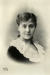 Porträt von Emilie Broisat